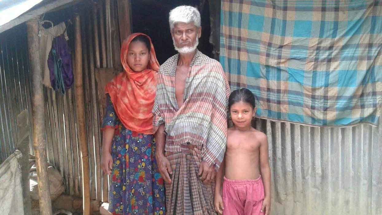 মাধবপুরে করোনায় কর্মহীন বাকপ্রতিবন্ধী শমসের, প্রয়োজন সহযোগিতা
