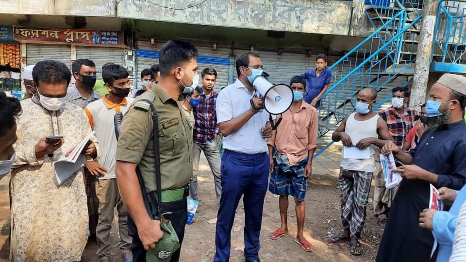 লকডাউনের ৪র্থ দিনে ৪৬ জনকে জরিমানা