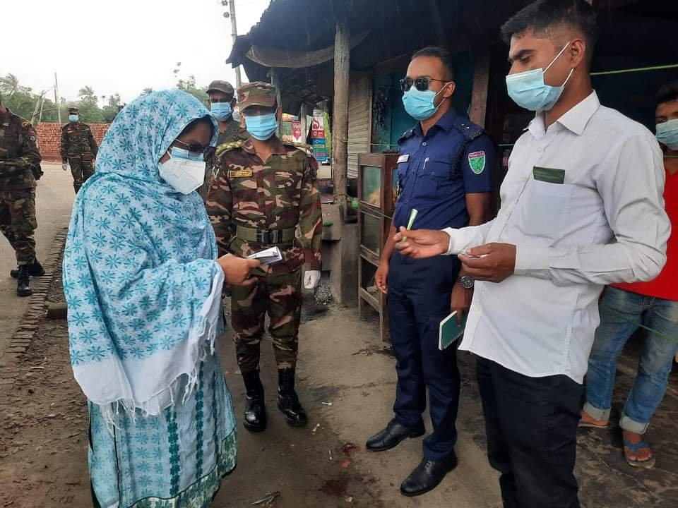 করোনা মোকাবেলায় অব্যাহত প্রসাশনের টহল