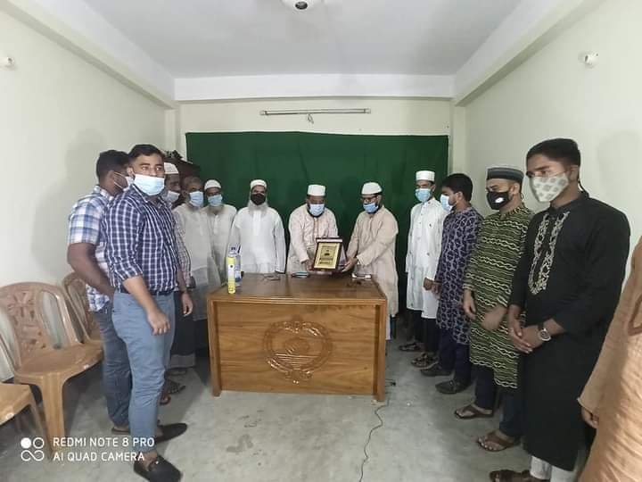 বানিয়াচংয়ে প্রাতিষ্ঠানিক পড়াশোনা ছাড়া কোরআন হিফজ সম্পন্ন করলেন ইংরেজির শিক্ষক