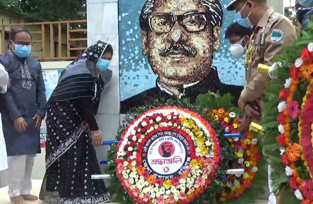 হবিগঞ্জে-যথাযোগ্য-মর্যাদায়-বঙ্গবন্ধুর-শাহাদাত-বার্ষিকী-ও-জাতীয়-শোক-দিবস-পালন-2 হবিগঞ্জে যথাযোগ্য মর্যাদায় বঙ্গবন্ধুর শাহাদাত বার্ষিকী ও জাতীয় শোক দিবস পালন