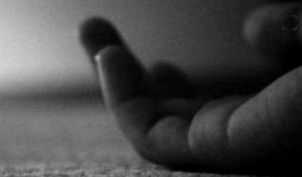 মাধবপুরে ফেসবুক লাইভে এসে নিজের গলায় নিজেই ফাঁস দিয়ে আত্মহত্যা