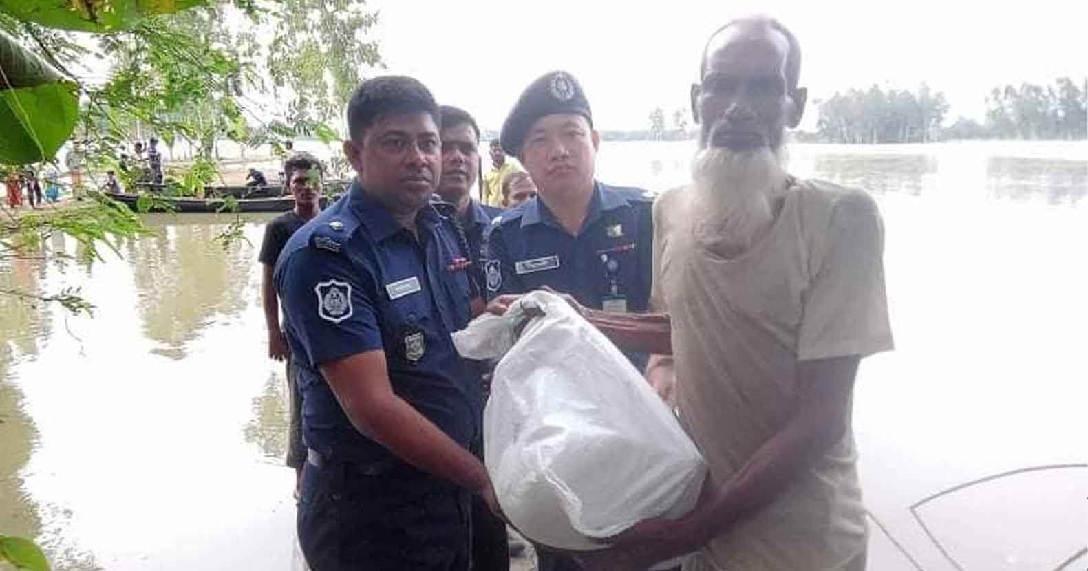 লাখাইয়ে পুলিশ সুপার পক্ষে ত্রান বিতরন